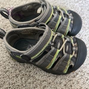 Toddler boys Keen Sandals